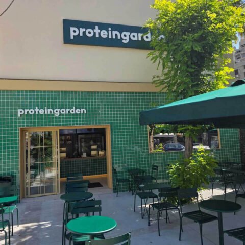 ΚΑΤΑΣΚΕΥΗ ΚΑΤΑΣΤΗΜΑΤΟΣ PROTEIN GARDEN ΣΤΗΝ ΠΑΝΟΡΜΟΥ